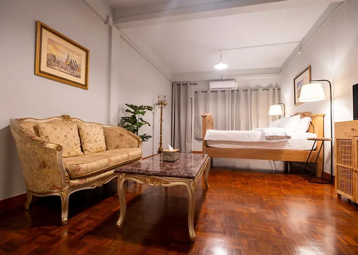 Baan Batra Heritage Hostel Bangkok