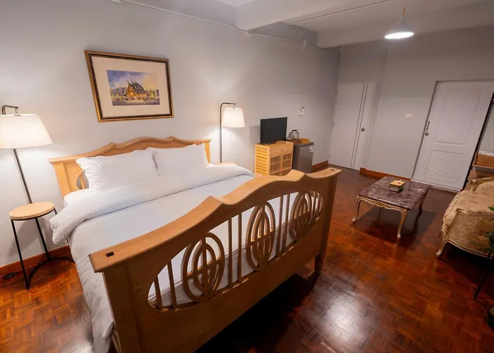 Hostel Baan Batra Heritage